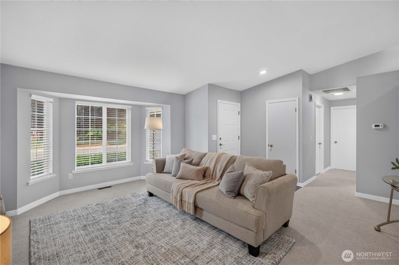 17601 SE 268th Place