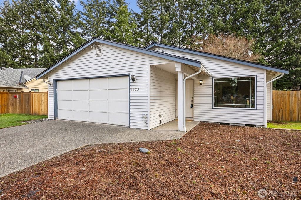 Photo of 3323 240th Court E, Spanaway, WA 98387 (MLS # 2478414)