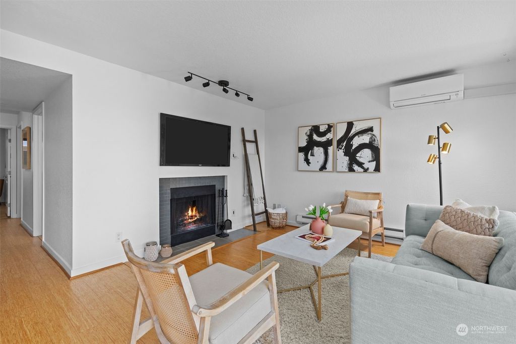 Photo of 1311 12th Avenue S #F302, Seattle, WA 98144 (MLS # 2253230)