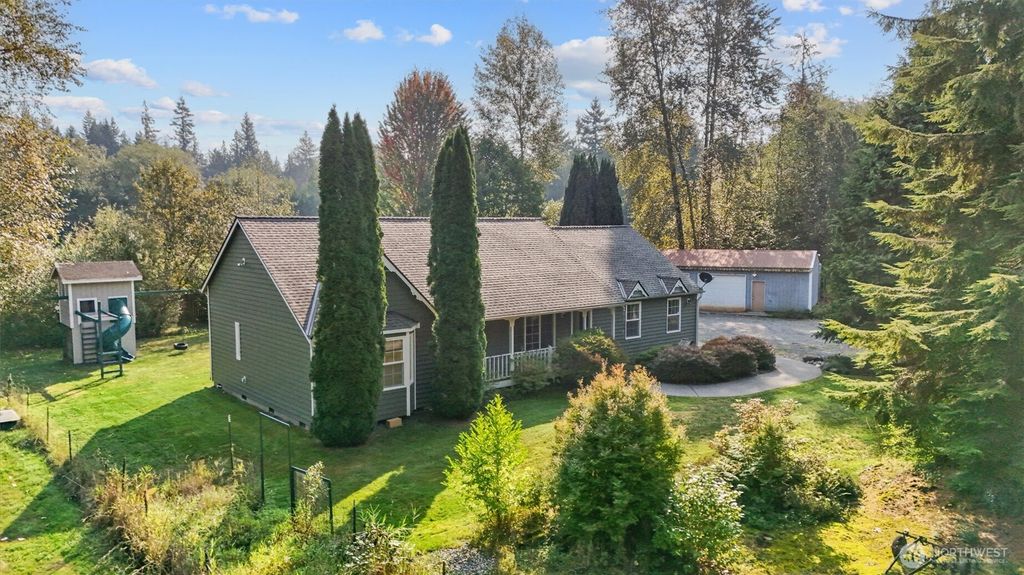 Photo of 12121 99th Avenue NE, Arlington, WA 98223 (MLS # 2439184)