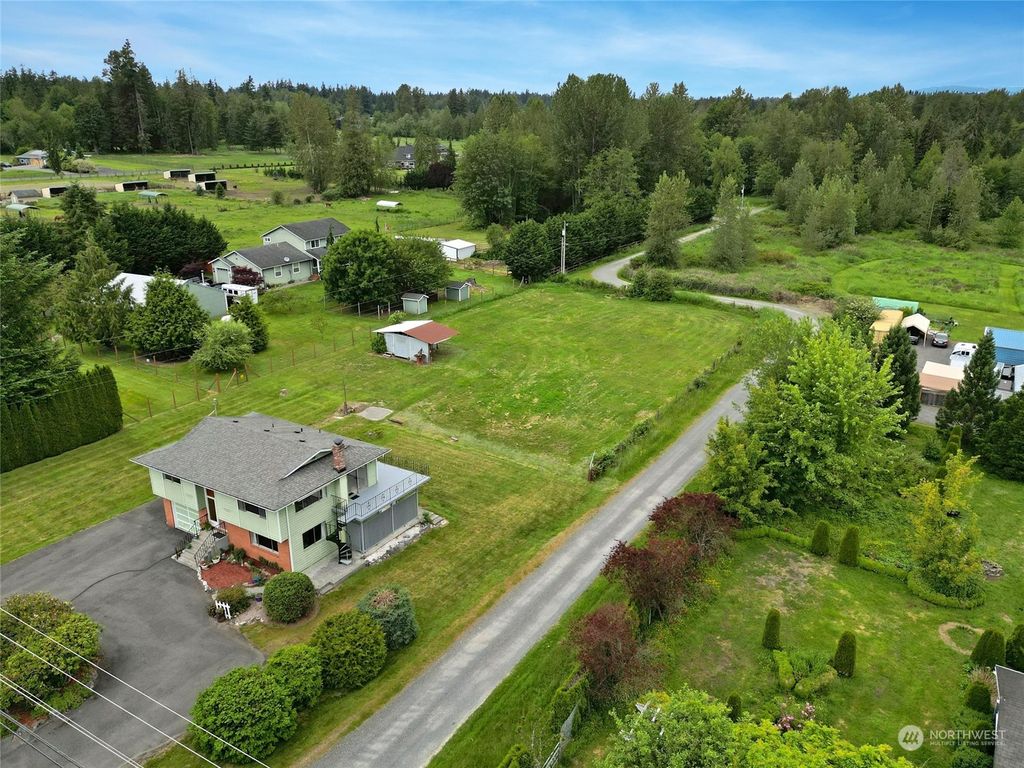 Photo of 12811 44th Street NE, Lake Stevens, WA 98258 (MLS # 2252872)