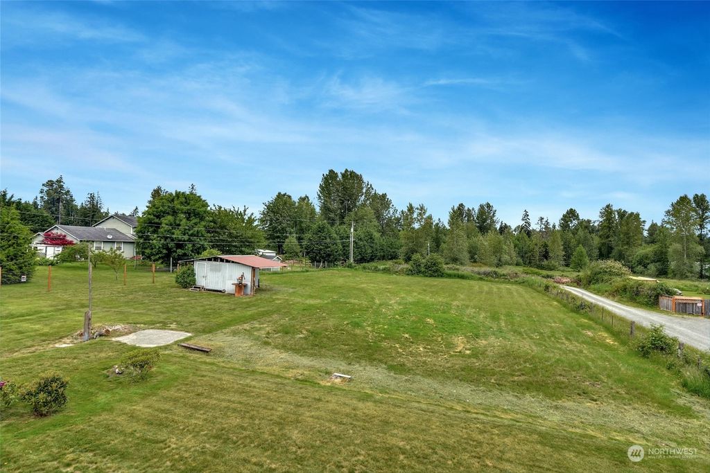 Photo of 12811 44th Street NE, Lake Stevens, WA 98258 (MLS # 2252872)