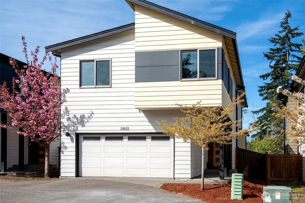 Photo of 21825 131st Place SE, Kent, WA 98031 (MLS # 2362821)