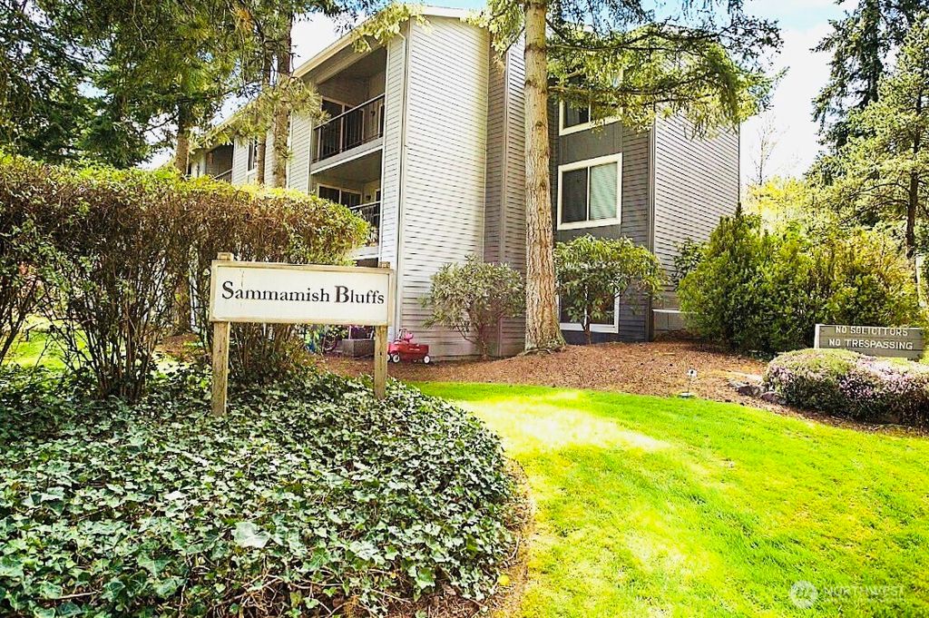Photo of 4717 W Lake Sammamish Pkwy Pkwy SE #C305, Sammamish, WA 98027 (MLS # 2480653)