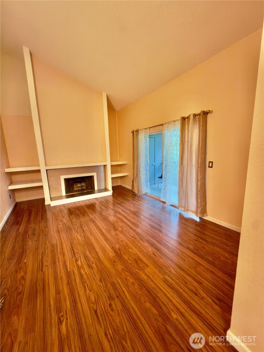 Photo of 4717 W Lake Sammamish Pkwy Pkwy SE #C305, Sammamish, WA 98027 (MLS # 2480653)