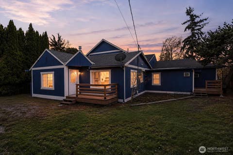 Photo of 6502 48th Street E, Puyallup, WA 98371 (MLS # 2500438)