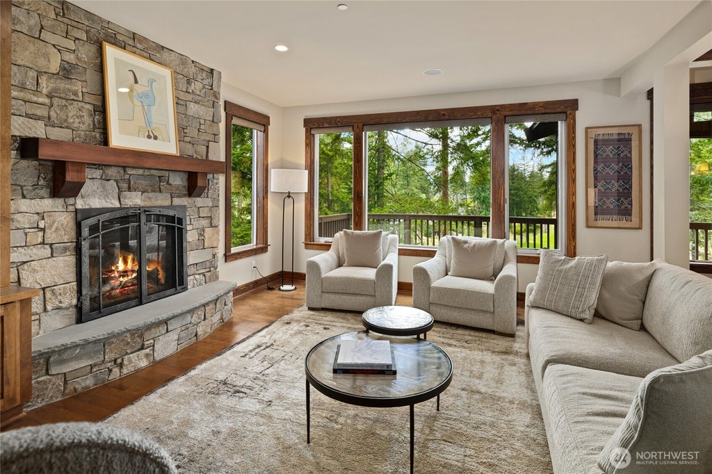 Photo of 420 Black Nugget Lane, Cle Elum, WA 98922 (MLS # 2578830)