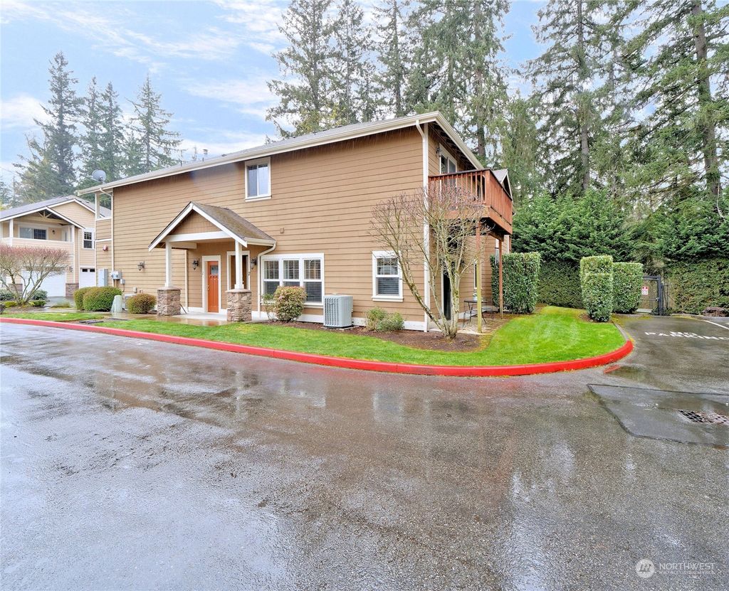 Photo of 21900 SE 242nd Street #D2, Maple Valley, WA 98038 (MLS # 2222445)