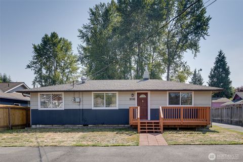 Photo of 108 107th ST SW St, Everett, WA 98204 (MLS # 2429872)