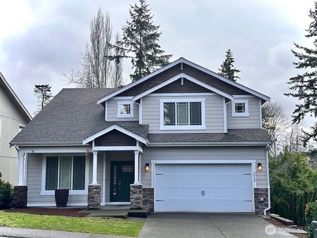 Photo of 2013 NE 27th Street, Renton, WA 98056 (MLS # 2332621)