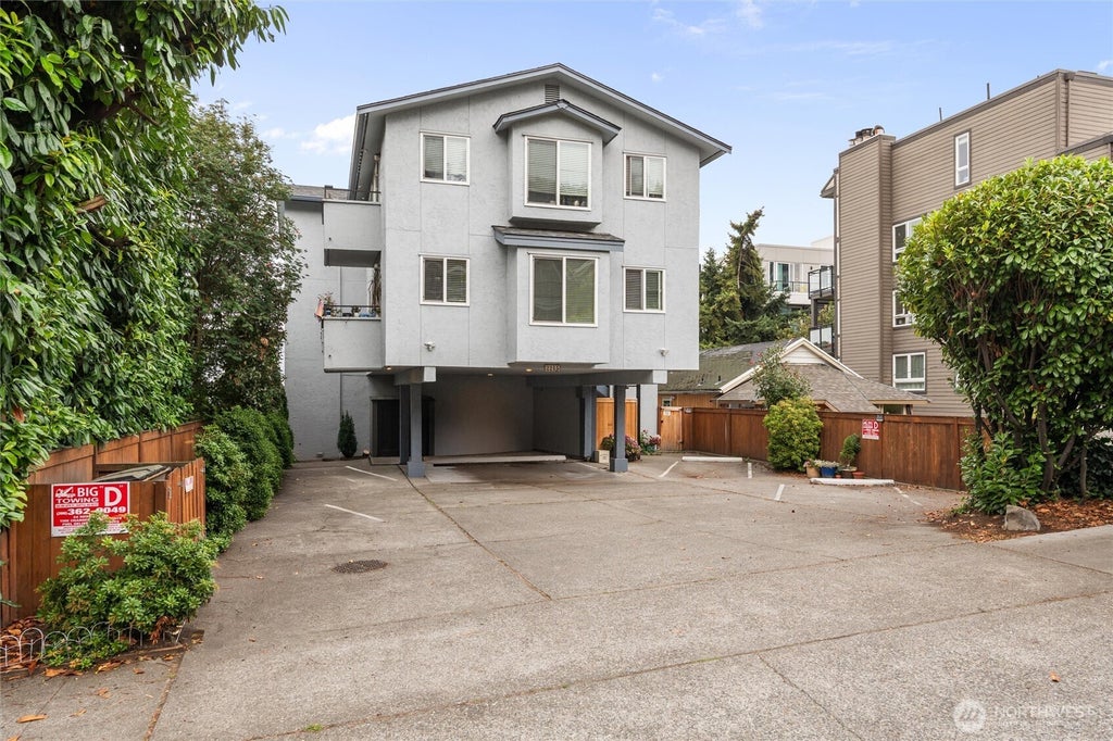 Photo of 2215 14th Avenue W #1, Seattle, WA 98119 (MLS # 2585779)