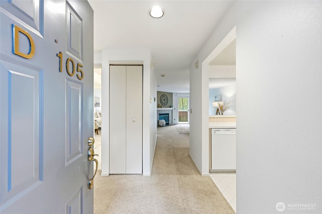Photo of 12720 NE 10th Place #D105, Bellevue, WA 98005 (MLS # 2506491)