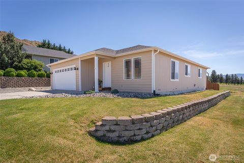 Photo of 3935 NE Vista Del Rey Drive, East Wenatchee, WA 98802 (MLS # 2524254)