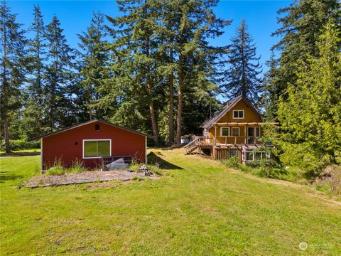 A home in Oak Harbor