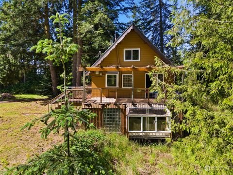 A home in Oak Harbor