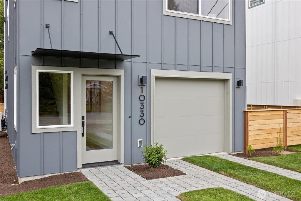 Photo of 10330 Ashworth Avenue N, Seattle, WA 98133 (MLS # 2538101)