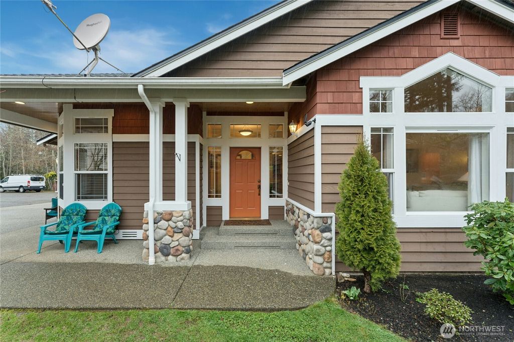 Photo of 12823 200th Avenue SE, Monroe, WA 98272 (MLS # 2479238)