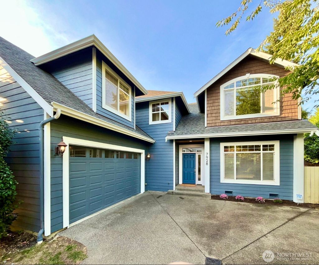 Photo of 7928 NE 184th Street, Kenmore, WA 98028 (MLS # 2432951)