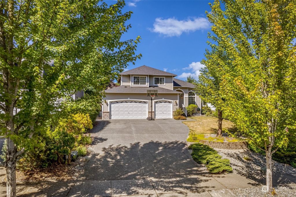 Photo of 13019 12th Place NE, Lake Stevens, WA 98258 (MLS # 2145247)
