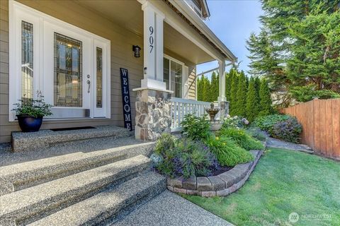 907 196th Place SW Lynnwood WA 98036