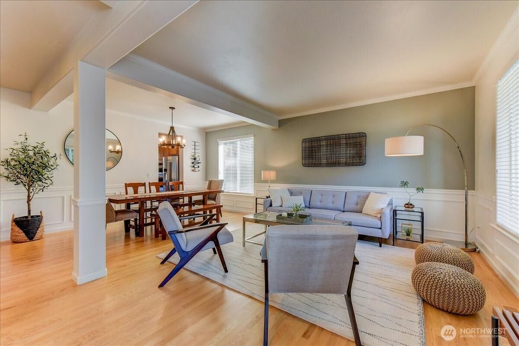 Photo of 907 196th Place SW, Lynnwood, WA 98036 (MLS # 2490471)