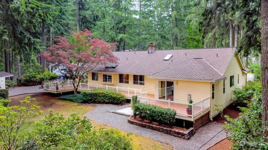 Photo of 33003 172nd Court SE, Auburn, WA 98092 (MLS # 2074734)