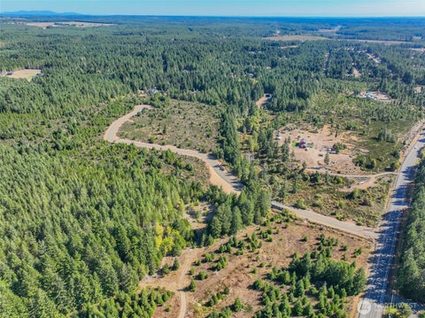 Photo of 2 Robins Way, Shelton, WA 98584 (MLS # 2589809)