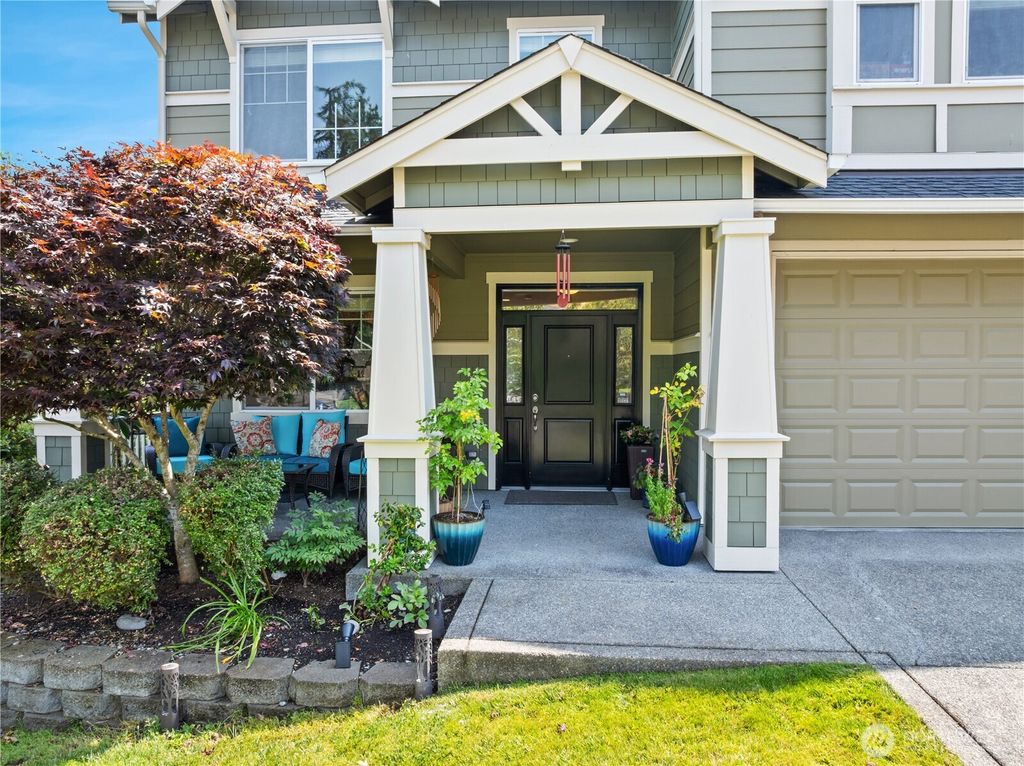 Photo of 33908 12th Place SW, Federal Way, WA 98023 (MLS # 2398091)