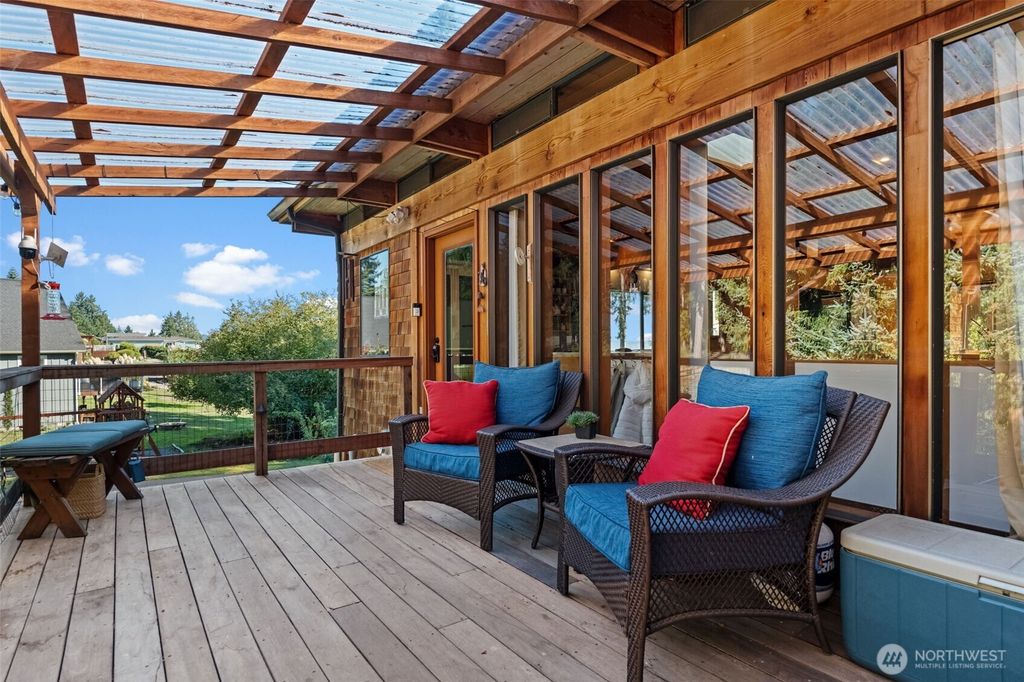 Photo of 1130 Queets Drive, Fox Island, WA 98333 (MLS # 2500787)