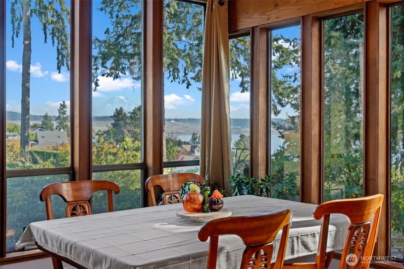 1130 Queets Drive