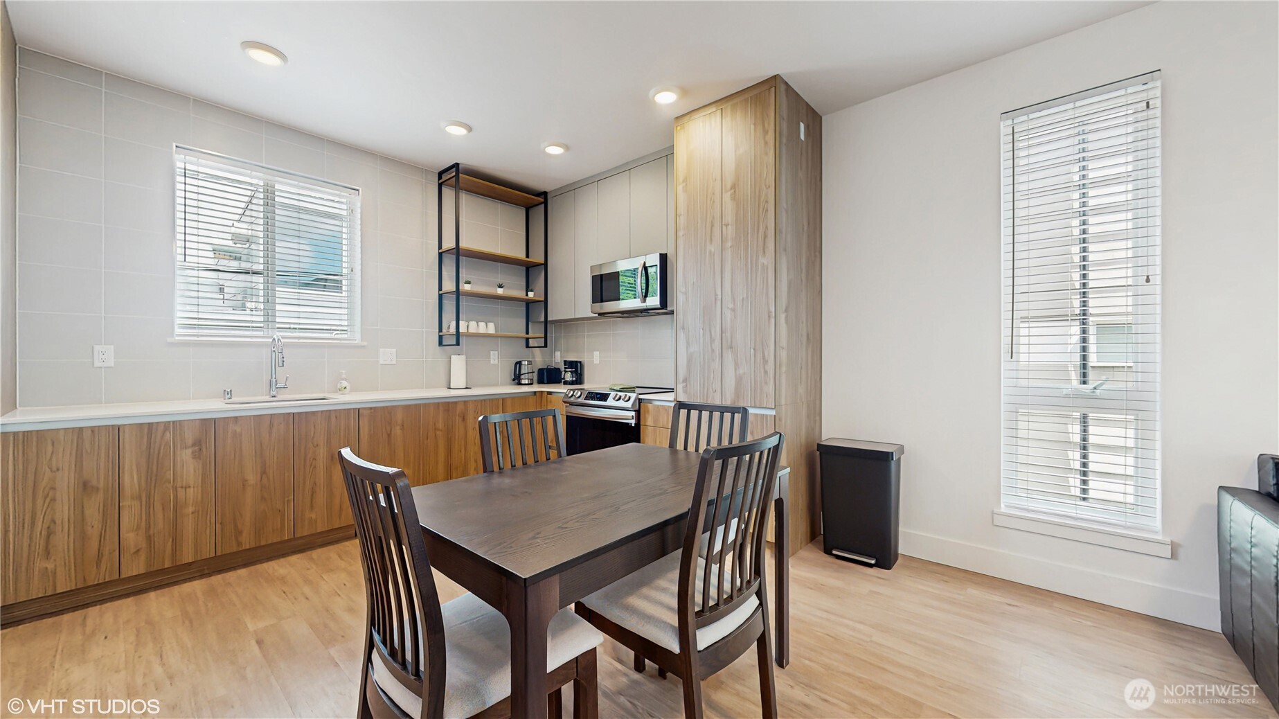 Seattle, Washington 98122, United States, ,Residential,Pending,139614