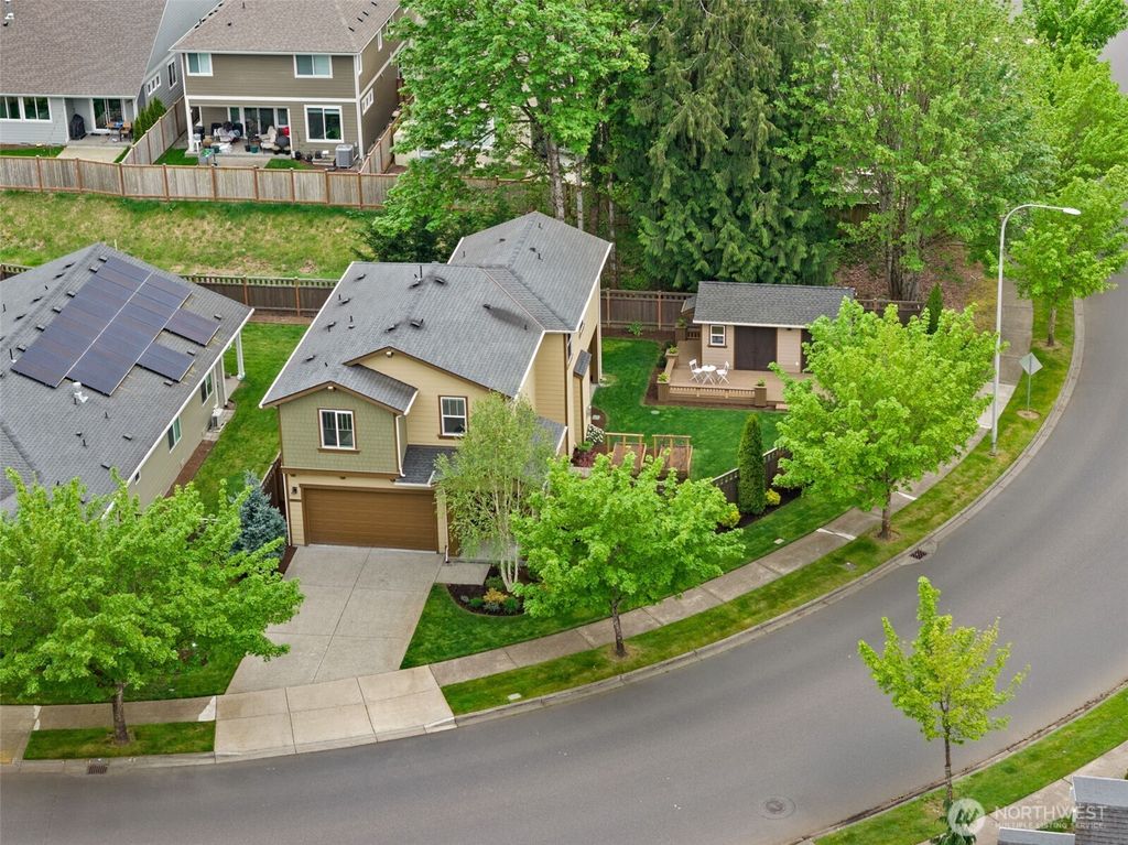 Photo of 8896 Silverspot Drive SE, Tumwater, WA 98501 (MLS # 2499567)