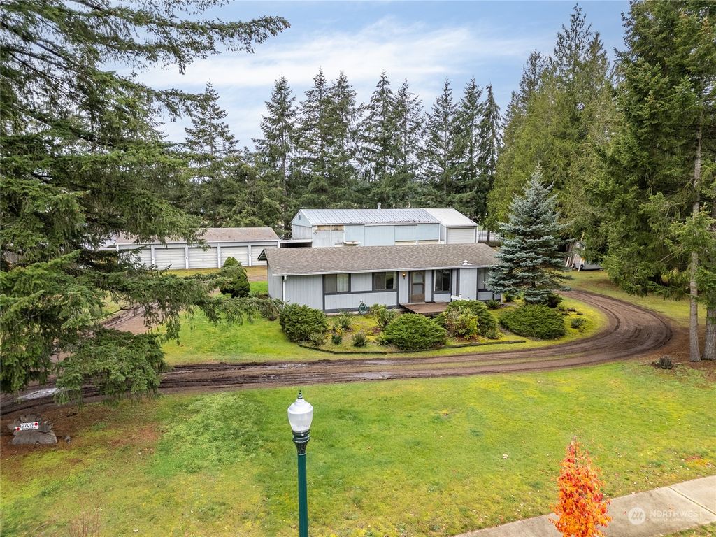 Photo of 27019 199th Avenue SE, Kent, WA 98042 (MLS # 2312572)