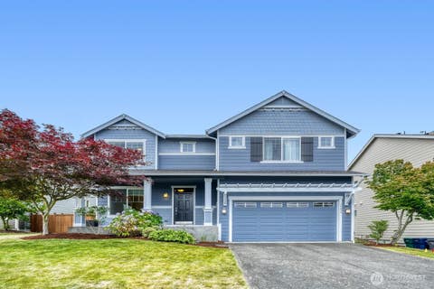 Photo of 34004 12th Place SW, Federal Way, WA 98023 (MLS # 2556397)