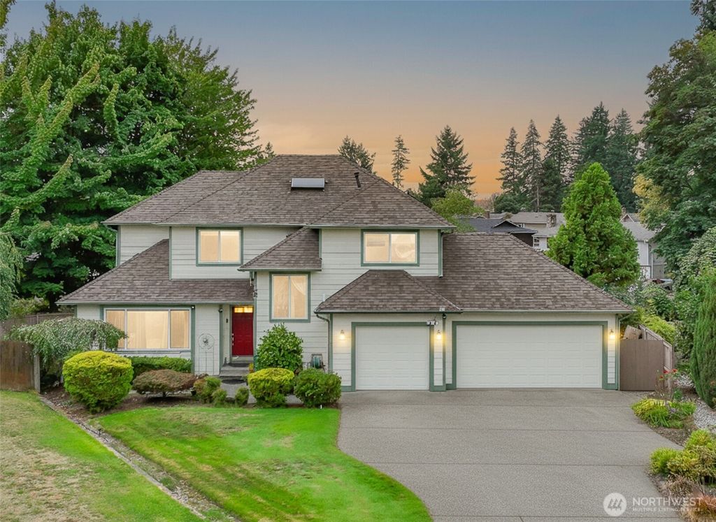 Photo of 31657 110th Place SE, Auburn, WA 98092 (MLS # 2432308)