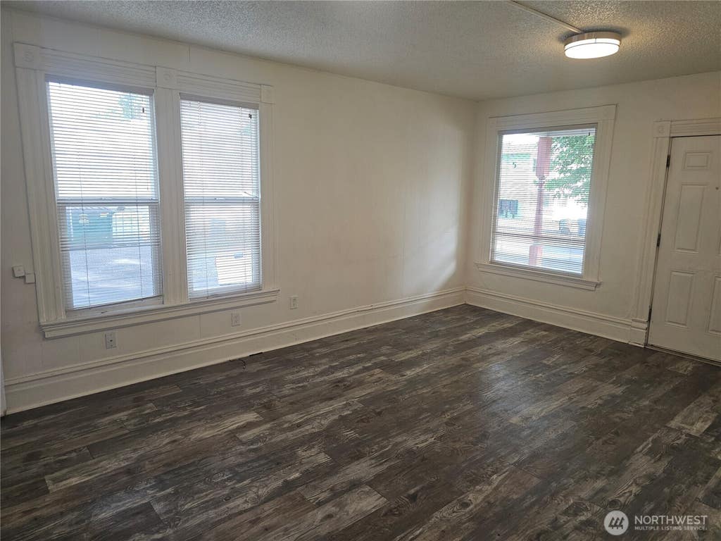Photo of 10 N Touchet Street, Walla Walla, WA 99362 (MLS # 2533571)