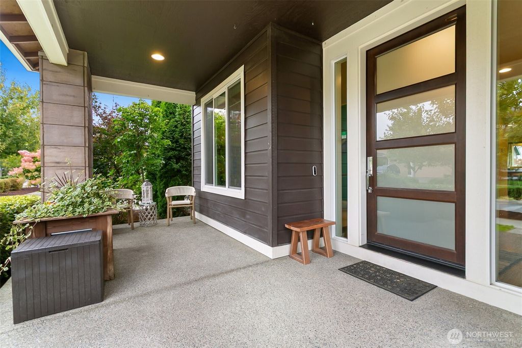 Photo of 751 SE 11th Street, North Bend, WA 98045 (MLS # 2430065)