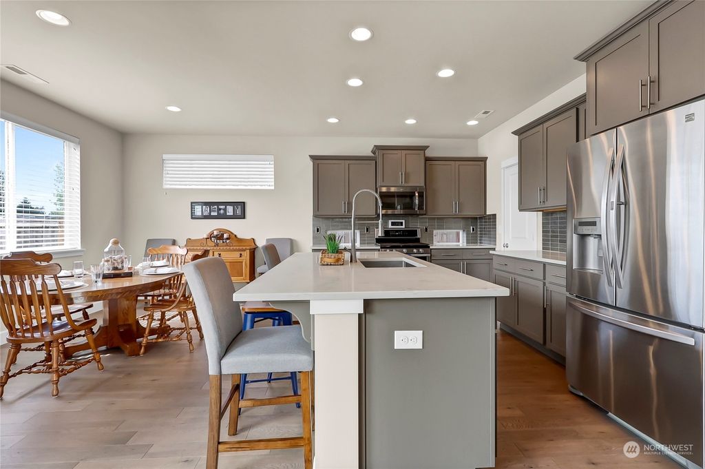 Photo of 37331 29th Avenue S, Milton, WA 98003 (MLS # 2288587)