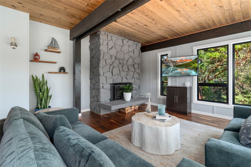 13887 Polaris Point Lane