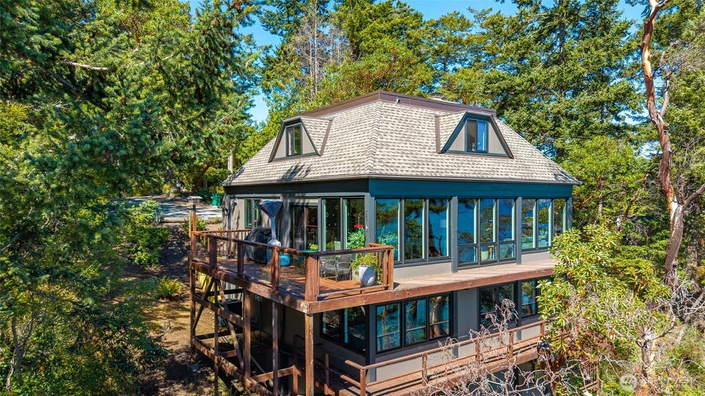 Photo of 13887 Polaris Point Lane, Anacortes, WA 98221 (MLS # 2562825)