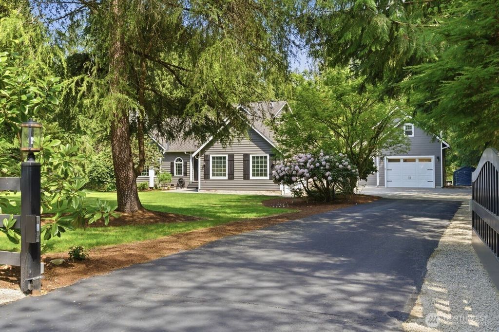 Photo of 22830 262nd Avenue SE, Maple Valley, WA 98038 (MLS # 2519322)