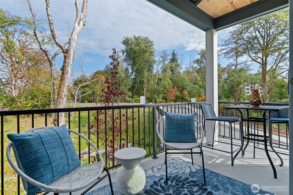 Photo of 14424 Madison Way #B1, Lynnwood, WA 98087 (MLS # 2578776)