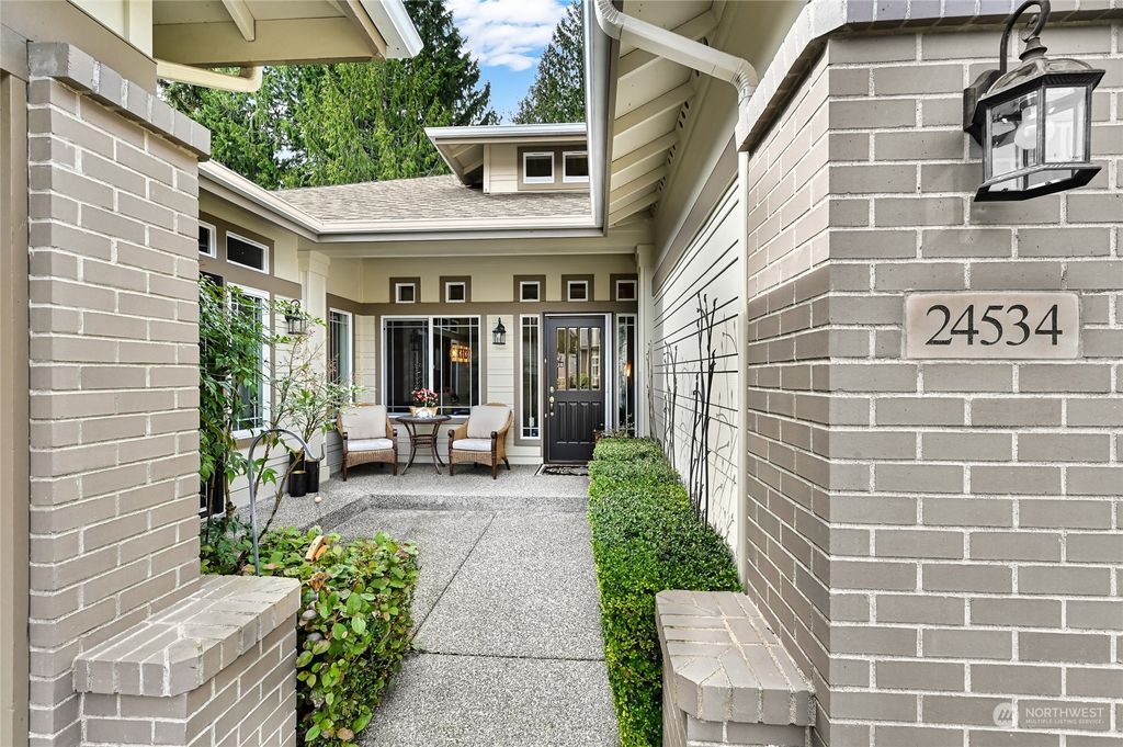 Photo of 24534 NE Vine Maple Way, Redmond, WA 98053 (MLS # 2216763)