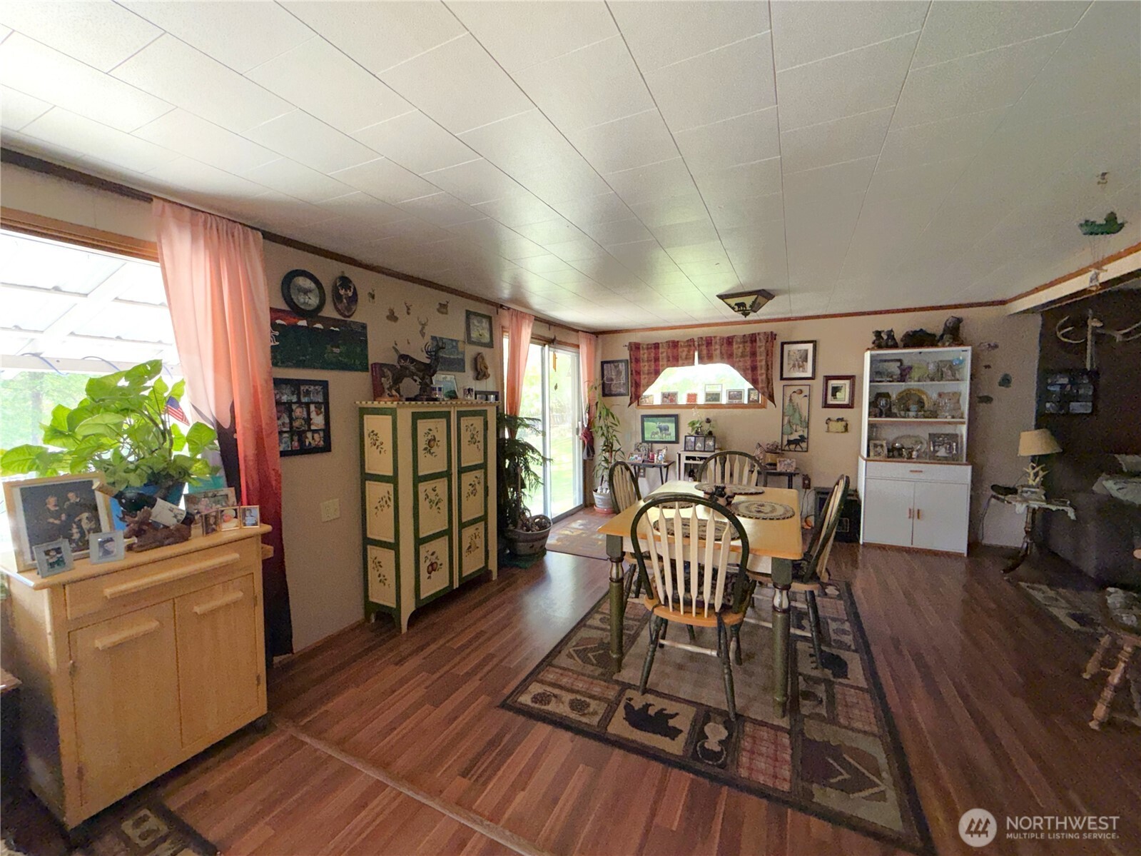 54 N Klondike Road