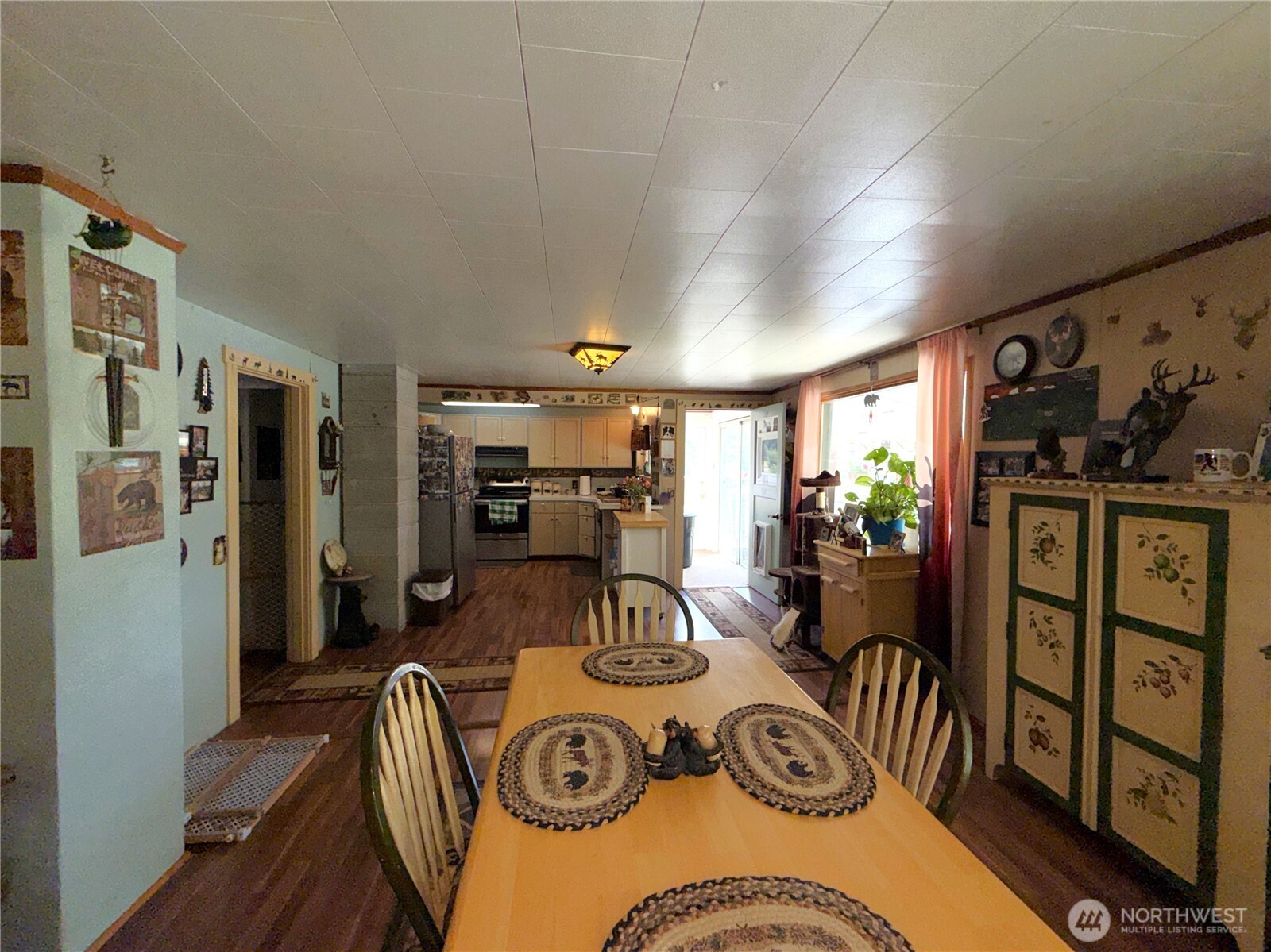54 N Klondike Road