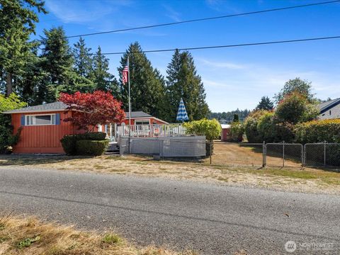 Photo of 176 N Maple Street, Camano Island, WA 98282 (MLS # 2336812)