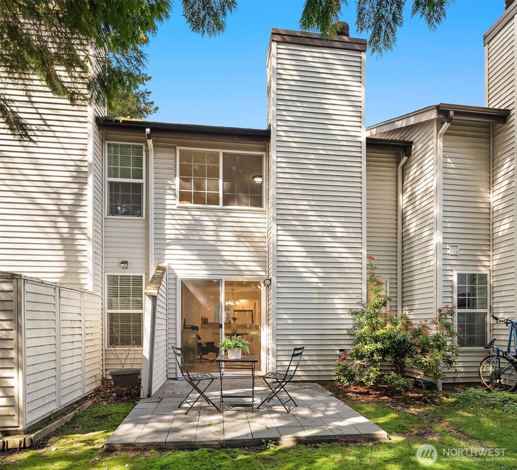 Photo of 15600 116th Avenue NE #O3, Bothell, WA 98011 (MLS # 2528462)