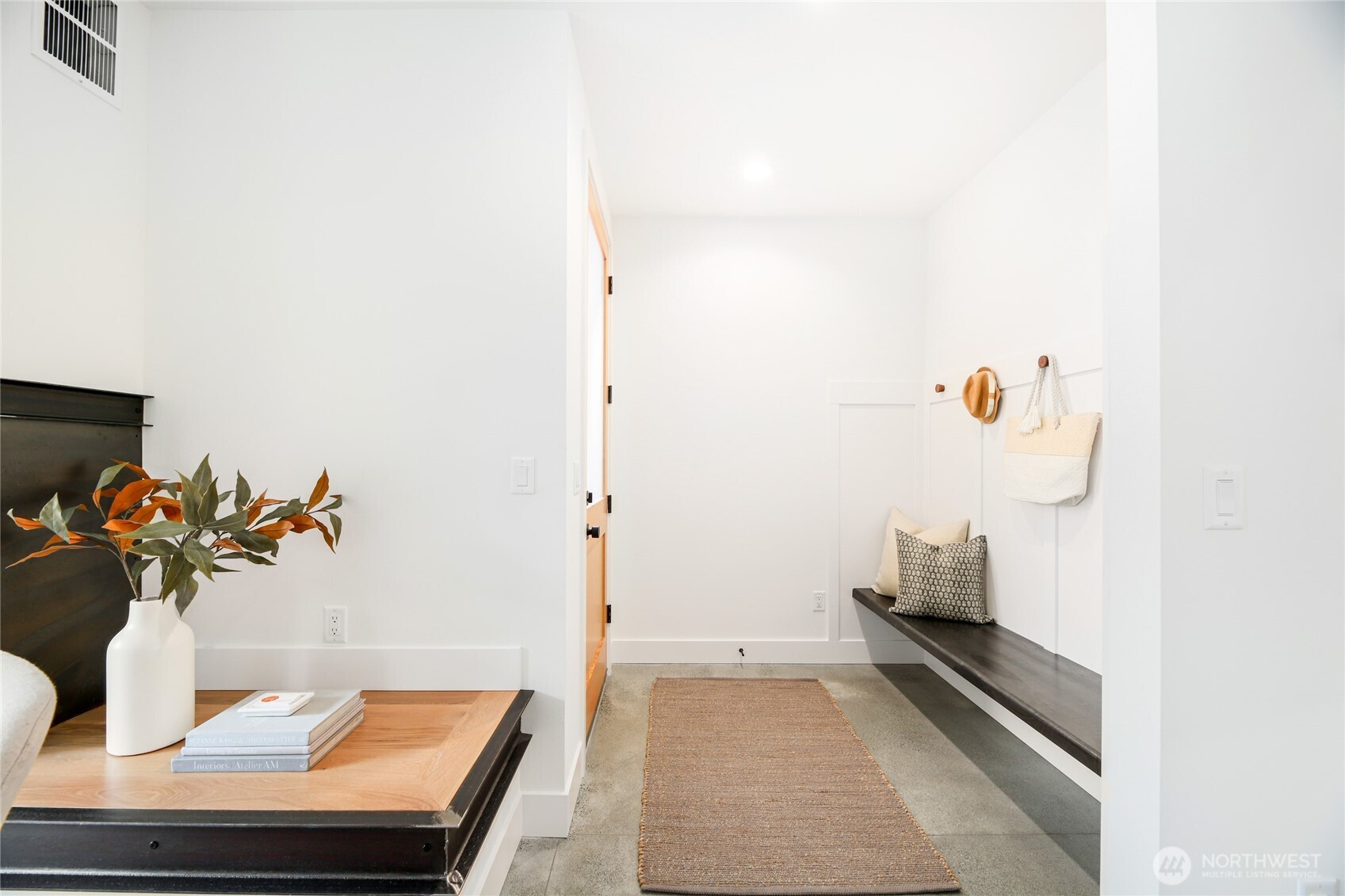 6816 128th Avenue NE