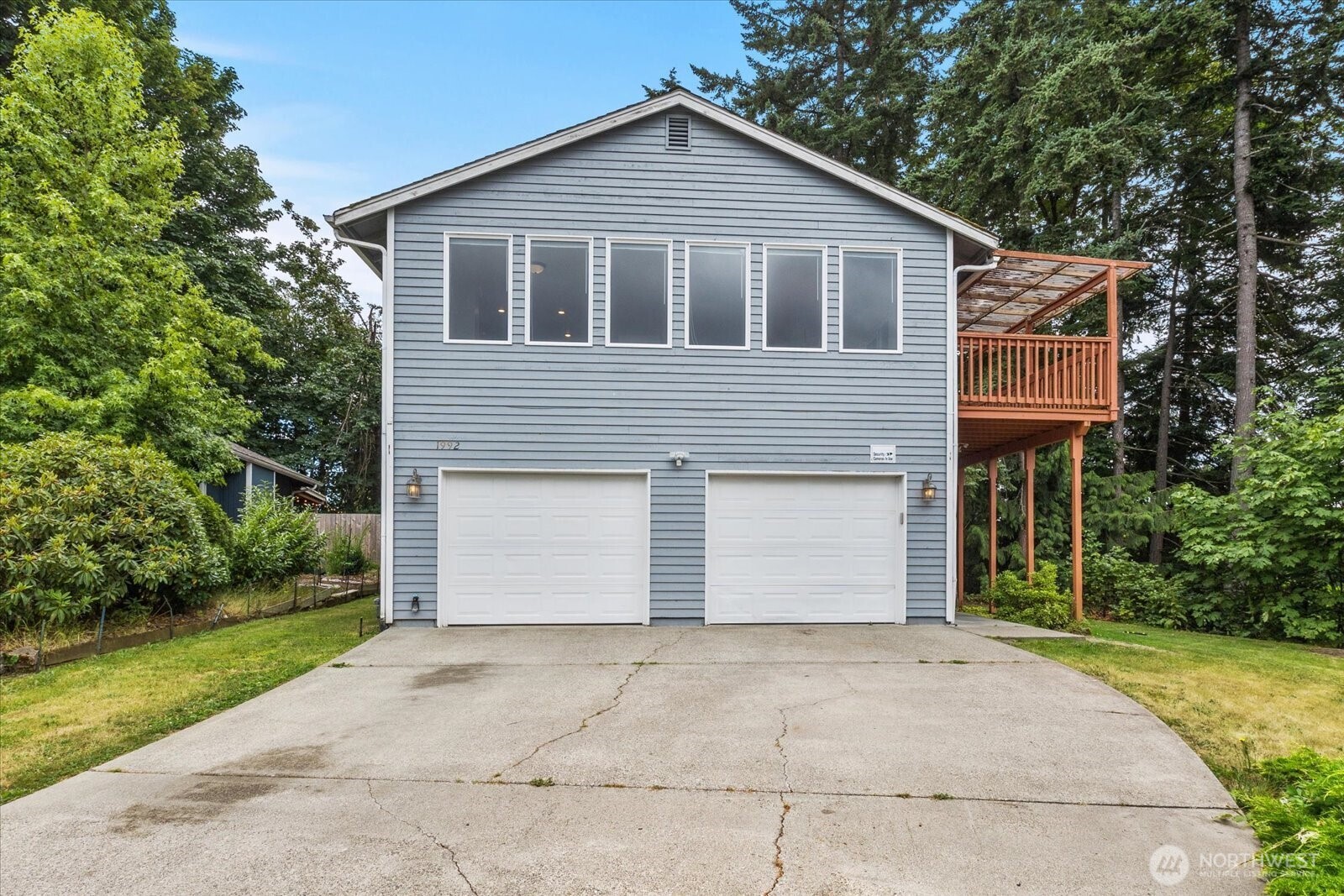 1992 Snowridge Avenue