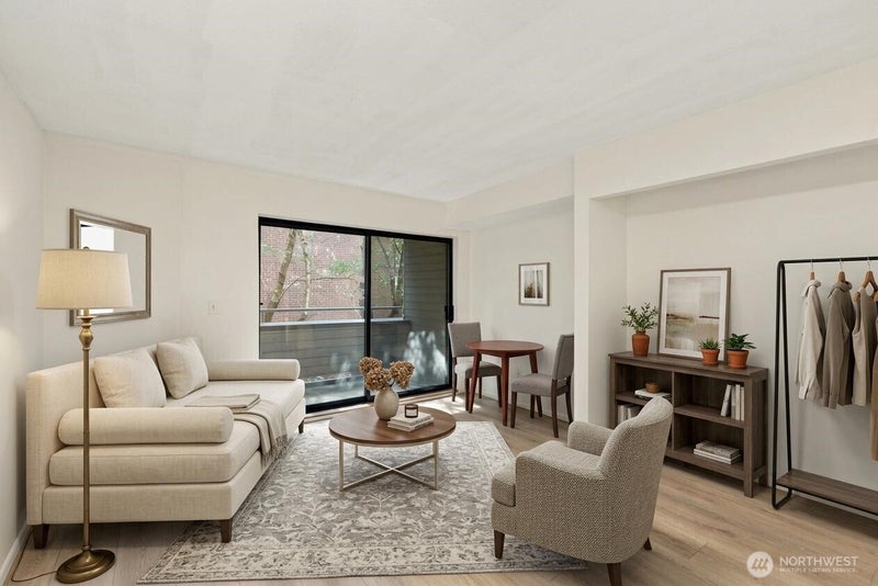 211 Summit Avenue E 108